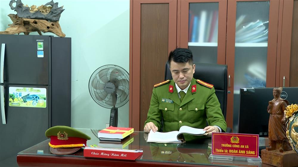 Thiếu tá Đoàn Ánh Sáng