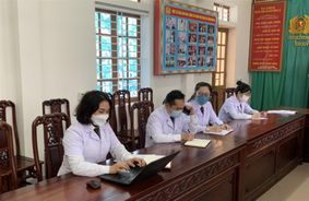 Những bác sỹ Công an trong tổ tư vấn, điều trị F0 tại nhà