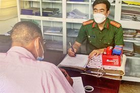 Người chỉ huy sâu sát địa bàn, giữ vững an ninh, trật tự trên huyện đảo Vân Đồn