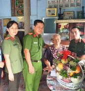 Tự hào tiếp bước cha anh