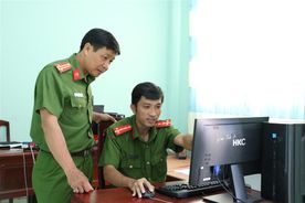 Trưởng Công an xã liêm khiết, tận tụy với công việc