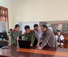 Tấm gương sáng trên lĩnh vực đấu tranh phòng, chống tội phạm sử dụng công nghệ cao