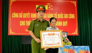 Ngày 27/7: Nhớ về người chiến sĩ Công an hy sinh khi cứu lái xe trong nước lũ