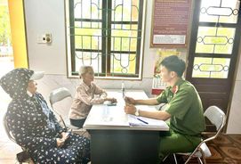 Công an xã ngăn chặn kịp thời vụ lừa đảo chiếm đoạt tài sản với thủ đoạn giả danh cán bộ Công an