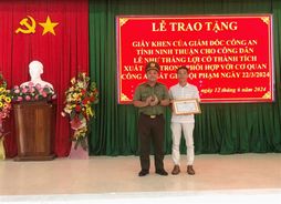 Khen thưởng công dân có thành tích xuất sắc trong tố giác tội phạm