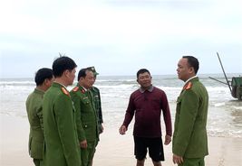 Trưởng Công an xã tận tâm, trách nhiệm, gần gũi với nhân dân