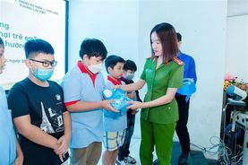 Bông hồng thép trên mặt trận chống tội phạm về ma túy tỉnh Bình Dương
