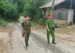 Tổ trưởng an ninh, trật tự nhiệt huyết, trách nhiệm ở huyện rẻo cao xứ Nghệ