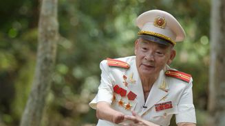 Chuyện về người Anh hùng trên đất Sen hồng