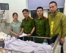 Hải Phòng: Kịp thời cứu cháu bé nhảy xuống biển tự tử