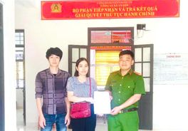 Lạng Sơn: Công an xã hỗ trợ người dân trả lại 400 triệu đồng chuyển nhầm vào tài khoản