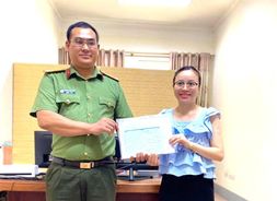 Nhận lại tài sản bị đánh rơi, người dân viết thư cảm ơn lực lượng Công an