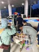 Cảnh sát giao thông kịp thời đưa sản phụ gặp nạn đi cấp cứu