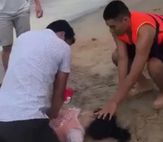 Ba chiến sĩ Công an kịp thời cứu sống người đuối nước đã ngưng tim