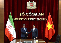 Iranian Ambassador bids farewell to Minister Luong Tam Quang