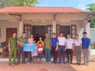 Vinh Phuc young police officers actively respond to Action Month for Children