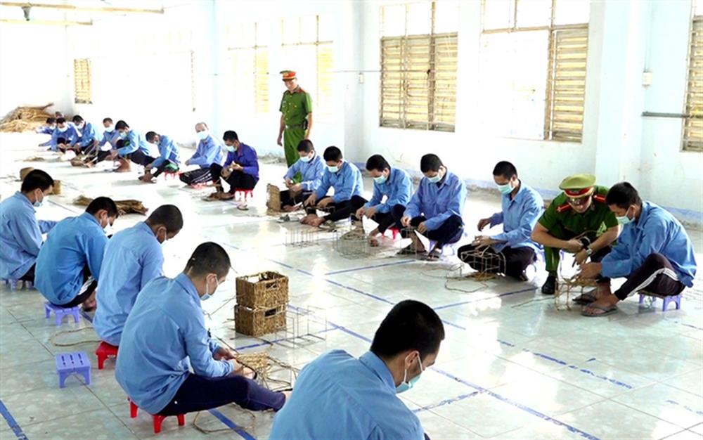 Học viên sau khi hồi phục sức khỏe sẽ được hướng dẫn dạy nghề khi có nhu cầu.