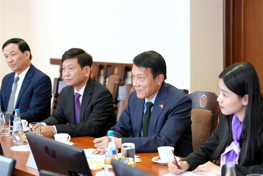 Bộ trưởng Lương Tam Quang phát biểu tại Hội đàm.