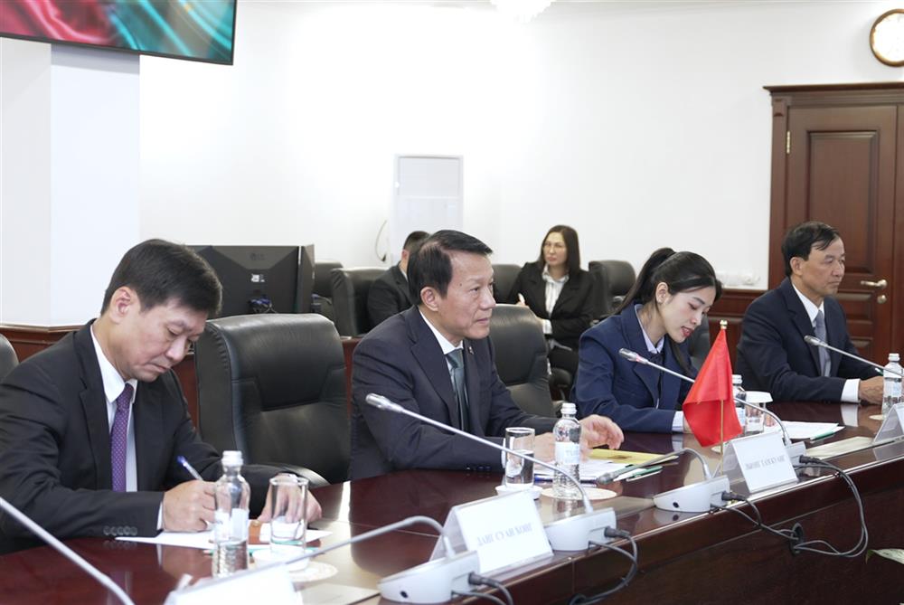 Bộ trưởng Lương Tam Quang phát biểu tại Hội đàm.