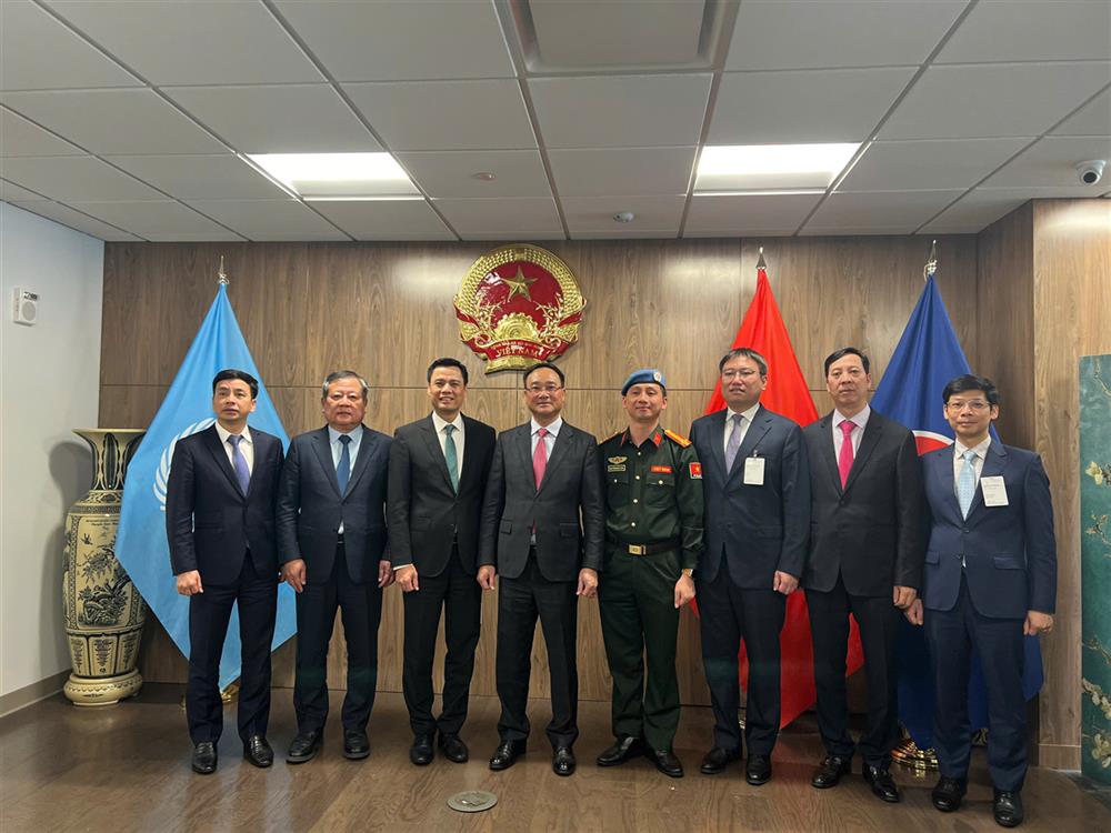 Thứ trưởng Phạm Thế Tùng thăm, làm việc với Phái đoàn Thường trực Việt Nam tại LHQ.