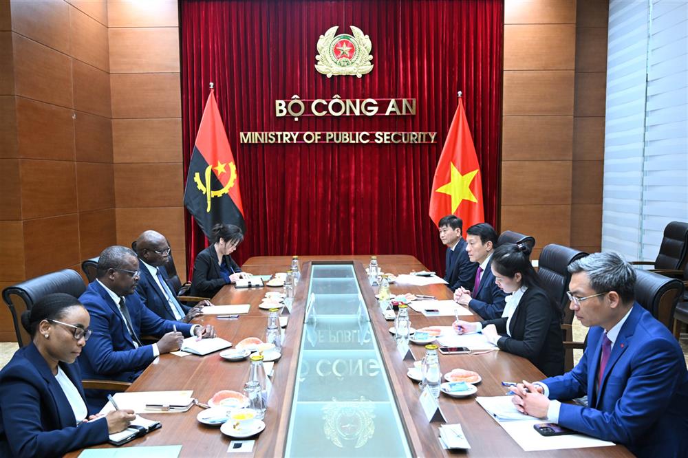 Quang cảnh buổi tiếp.