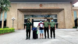 Tình hình xuất nhập cảnh tháng 9/2022