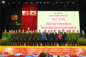 Công an TP Hà Nội tiếp tục gương mẫu, đi đầu trong cả nước thực hiện các chủ trương của Đảng, pháp luật của Nhà nước