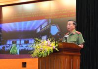 Bộ Công an gặp mặt kỷ niệm 73 năm Ngày truyền thống Công an nhân dân