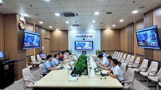 MobiFone chủ động triển khai ứng phó với bão số 13