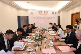 Bộ Công an và Bộ Nội vụ Pháp thoả thuận kỹ thuật phòng, chống xuất nhập cảnh trái phép