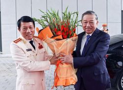 Xây dựng lực lượng Công an nhân dân cách mạng, chính quy, tinh nhuệ