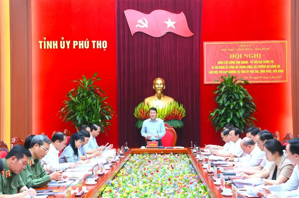 Bộ trưởng Lương Tam Quang làm việc với Ban Thường vụ Tỉnh uỷ Phú Thọ, Vĩnh Phúc, Hoà Bìnhe